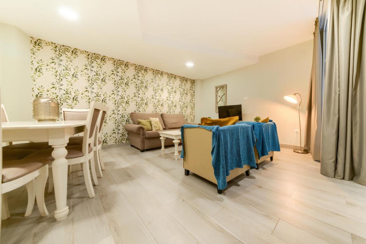 Holidays2Malaga Suites Екстериор снимка