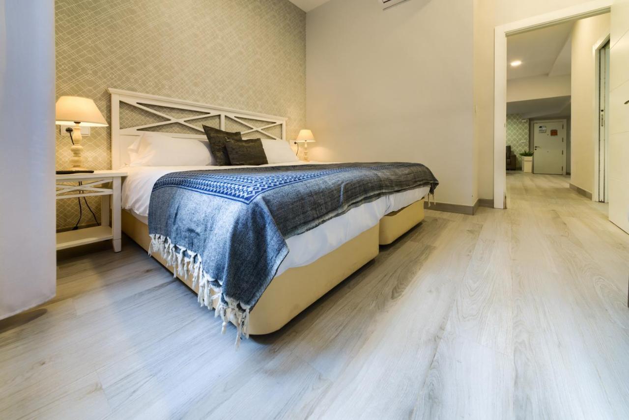 Holidays2Malaga Suites Екстериор снимка